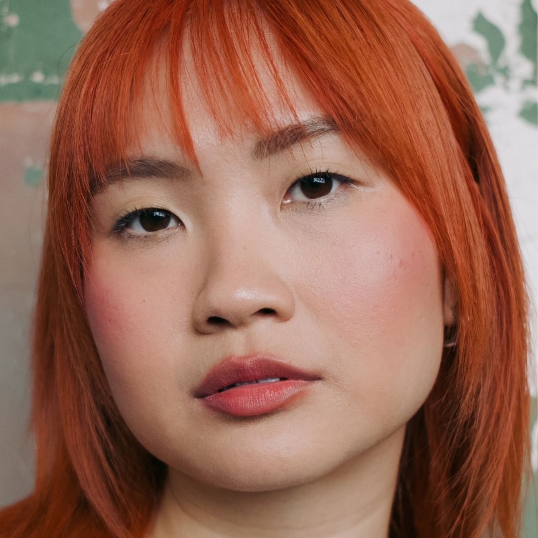 Soft Pink - A Lively Pink, Model Wearing Soft Pink of Soft Smudge Lip & Cheek